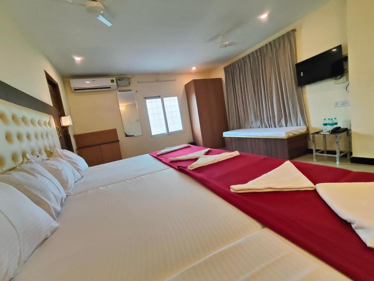 Hotel Comfort Kanchipuram Exterior photo