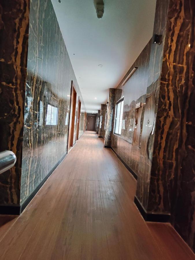 Hotel Comfort Kanchipuram Exterior photo